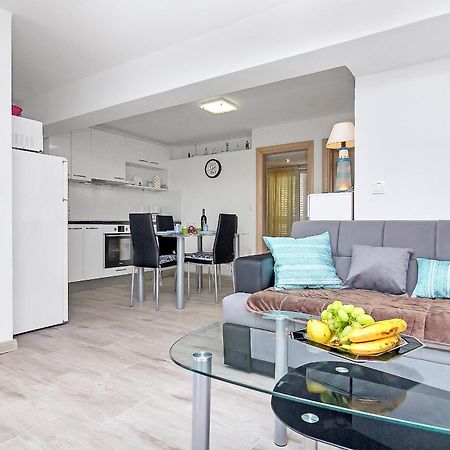 Guesthouse Josko Makarska Zewnętrze zdjęcie